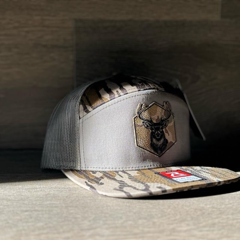 White tail buck Mossy Oak